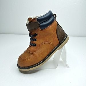 Old Navy Kids Boys Faux Leather Brown Boots size 9
